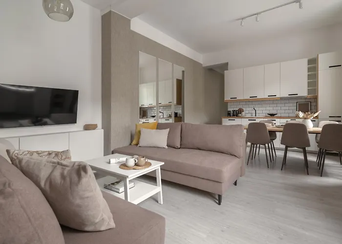 Harbor Apartments - Damrota